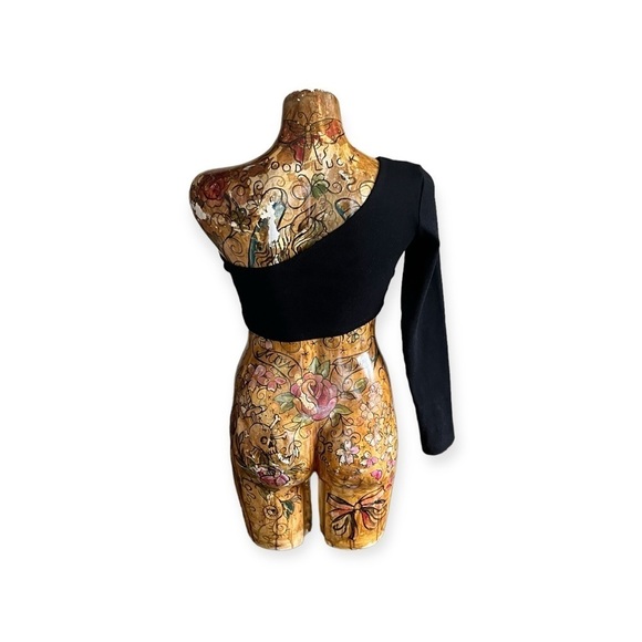 Princess Polly asymmetrical crop top Size 4 small black - Picture 5 of 8